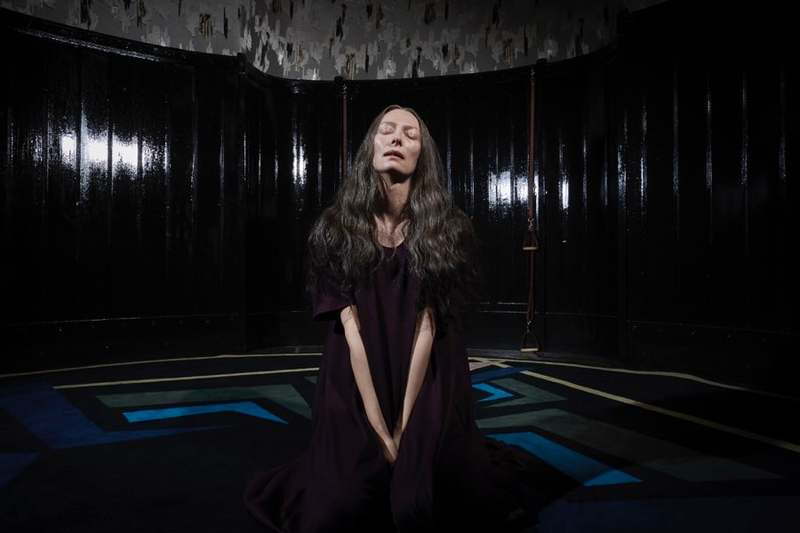 Tilda Swinton as Madame Blanc in Suspiria.